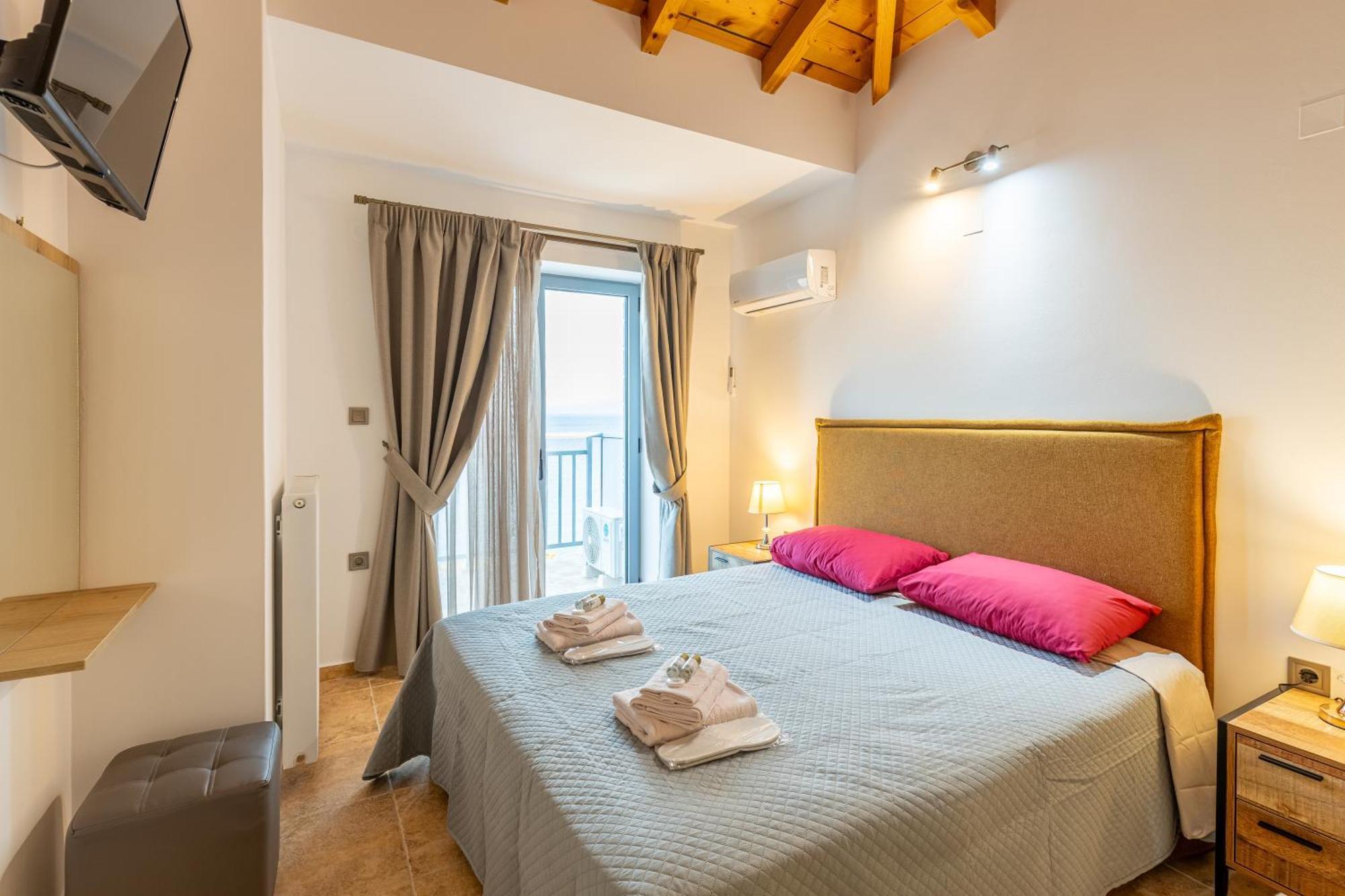 Katerina'S Villas - Monemvasia Beachfront Stone Paradise Exterior foto