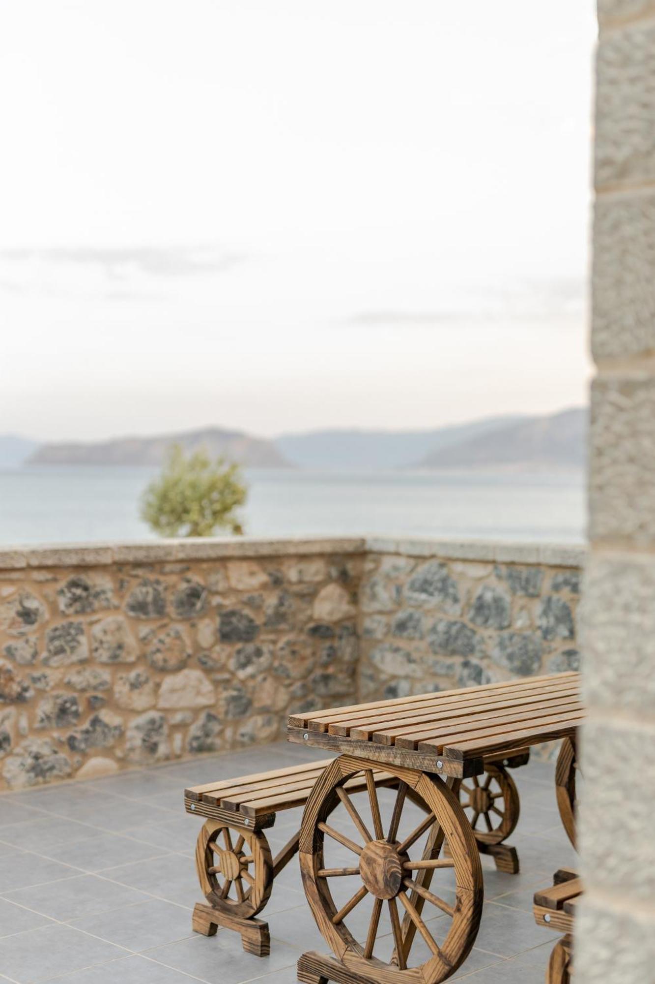 Katerina'S Villas - Monemvasia Beachfront Stone Paradise Exterior foto